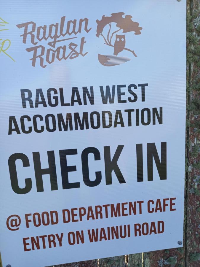 Raglan West Accommodation Units Luaran gambar